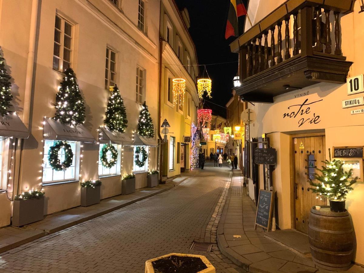 Very Vilnius Stikliu Street Exterior photo